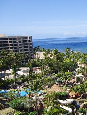 الفنادق المطلة على الشاطئ